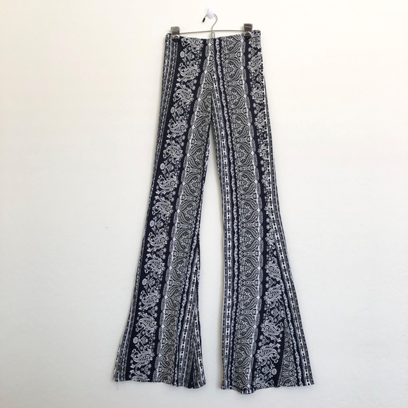 Honey Punch Pants - Honey Punch Boho Paisley Bell Bottom Pants
